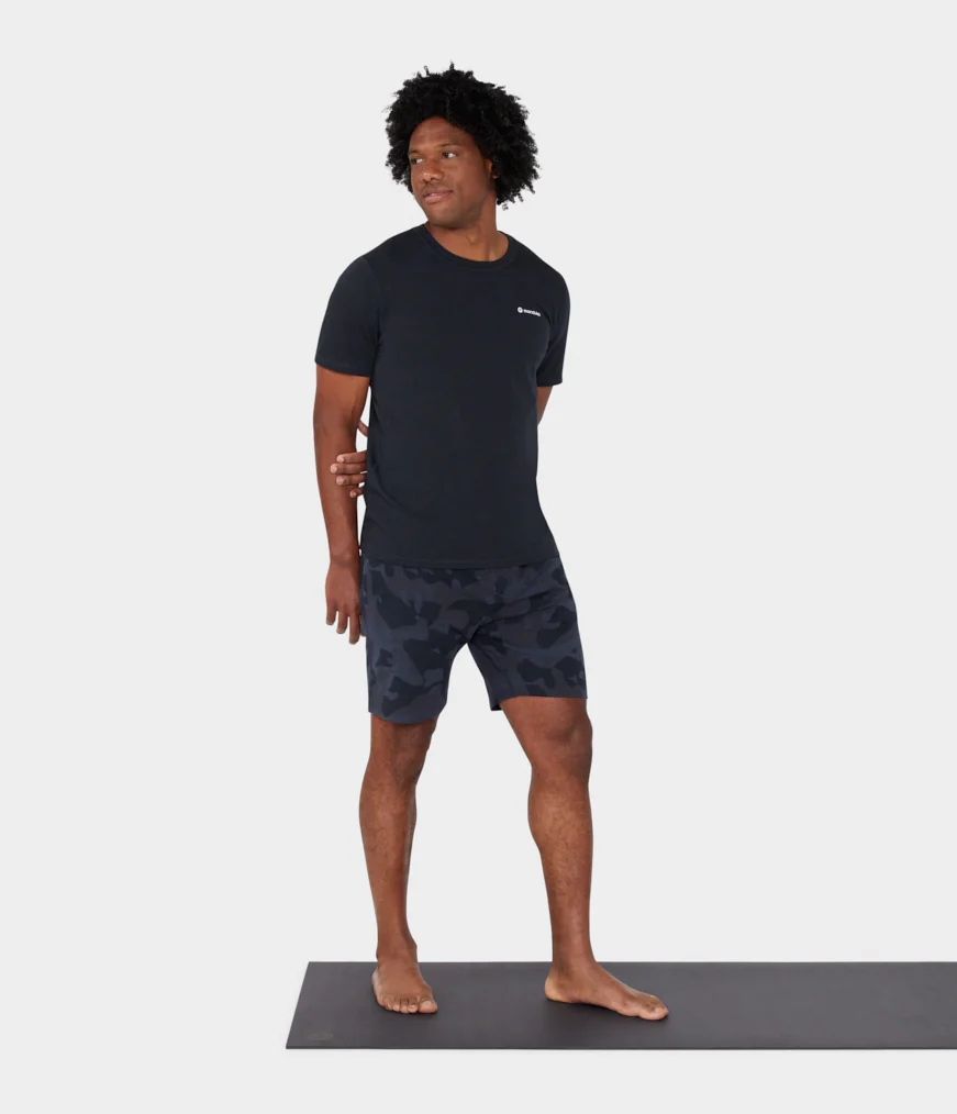 Men's Manduka RECHARGE Shorts Black | 2301215